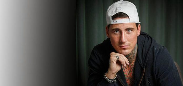 Jeremy McConnell image 696x327