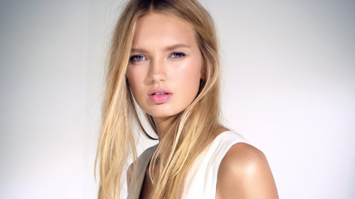 Romee Strijd Pics 696x392