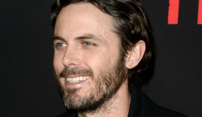 Casey Affleck image 696x404