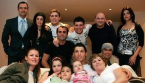 cristiano-ronaldo-family