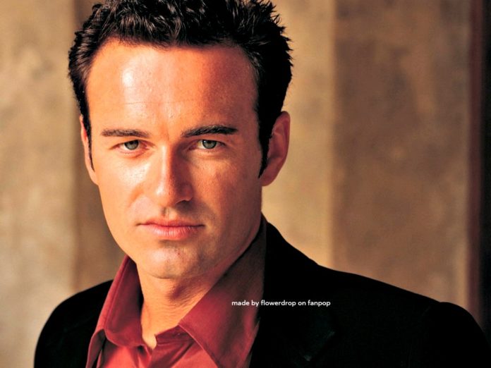 Julian McMahon image 696x522