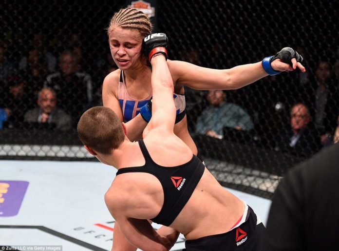 Paige VanZant image 696x514