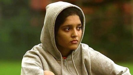 Ritika Singh image