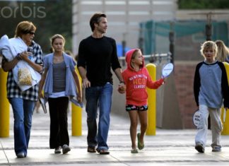 Alexis Kneif with family at a tennis tournament