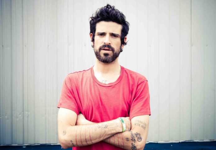 Devendra Banhart pics 696x483