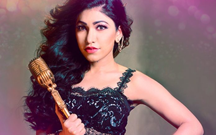 Tulsi Kumar pics 696x435