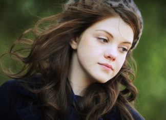 Georgie Henley Pics