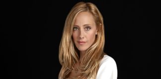 Kim Raver Pics