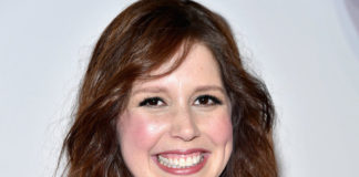 Vanessa Bayer Pics