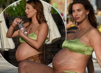 Ferne McCann Pics