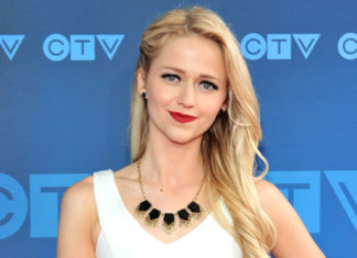 Johanna Braddy Pics