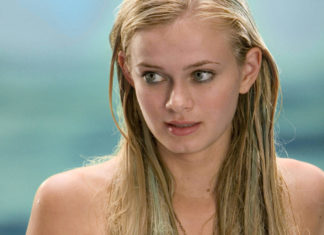 Sara Paxton Pics