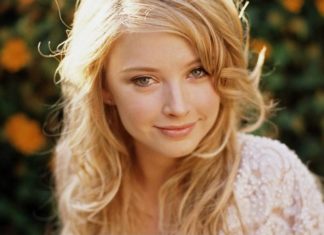 Elisabeth Harnois Pics