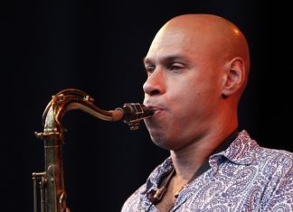 Joshua Redman Pics