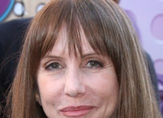 Laraine Newman Pics