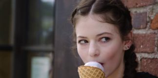 Mackenzie Foy Pics