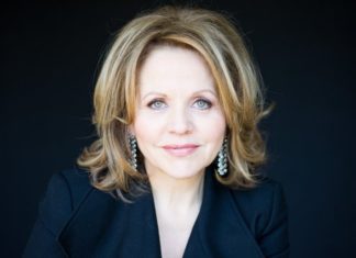 Renée Fleming Pics