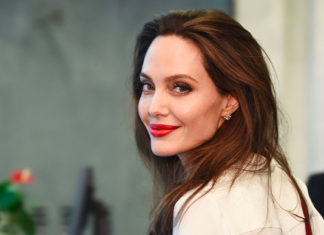 Angelina Jolie Pics