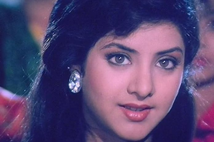 Divya Bharti Pics 696x462