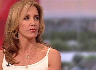 Felicity Huffman Pics