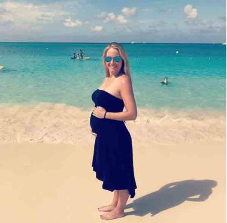Heidi Watney Pregnant Pics 