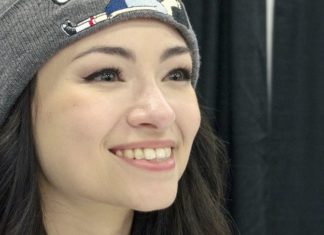 Jodelle Ferland Pics