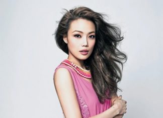 Joey Yung Pics