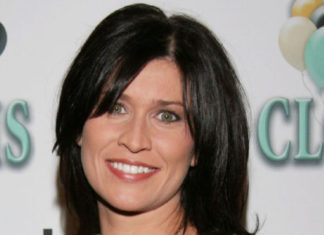 Nancy McKeon Pics