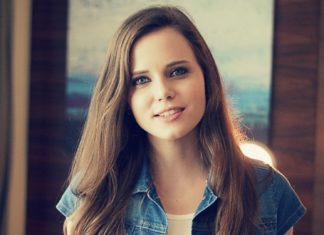 Tiffany Alvord Pics